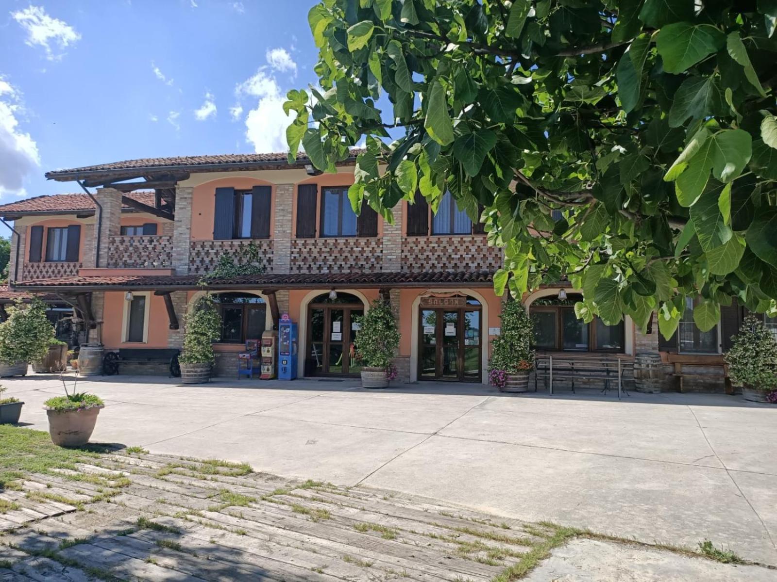 Agriturismo Vecchio Torchio Villa Canelli Exterior photo